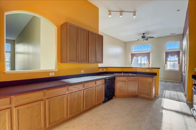 8108 Concord Lane K, Justice, IL 60458