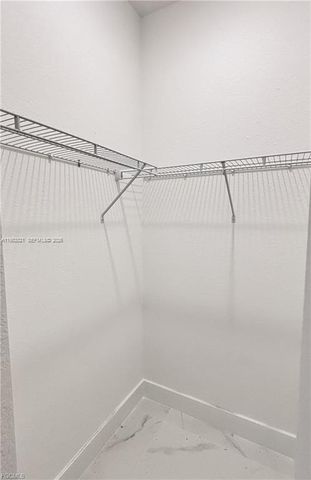 113 Monroe Ave, Lehigh Acres, FL 33936