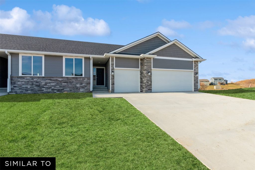 5714 NE Creek Ridge Drive, Ankeny, IA 50021