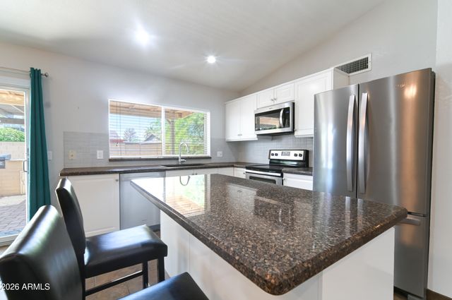 2421 W Brooks Street, Chandler, AZ 85224