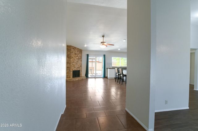 2421 W Brooks Street, Chandler, AZ 85224