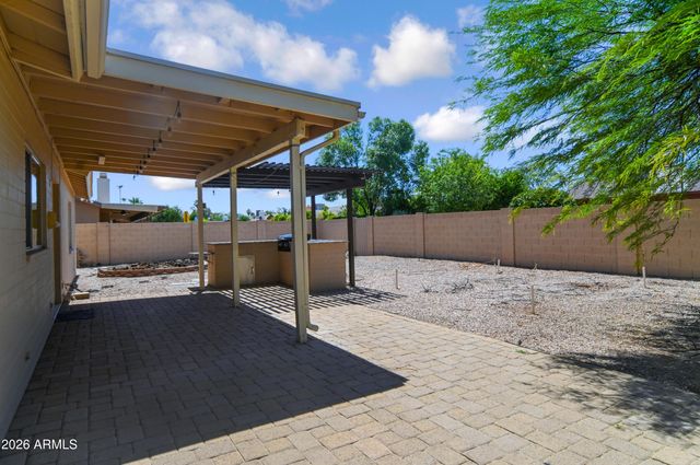 2421 W Brooks Street, Chandler, AZ 85224