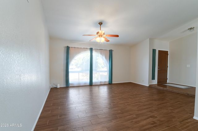 2421 W Brooks Street, Chandler, AZ 85224
