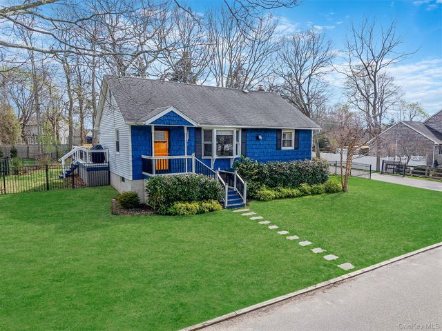 30 Erving Avenue, East Patchogue, NY 11772