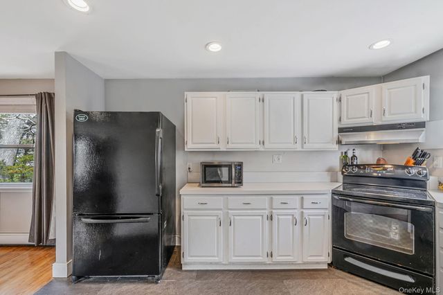 30 Erving Avenue, East Patchogue, NY 11772