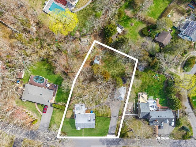 30 Erving Avenue, East Patchogue, NY 11772