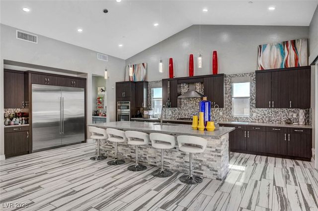 7521 Tucker William Street, Las Vegas, NV 89149