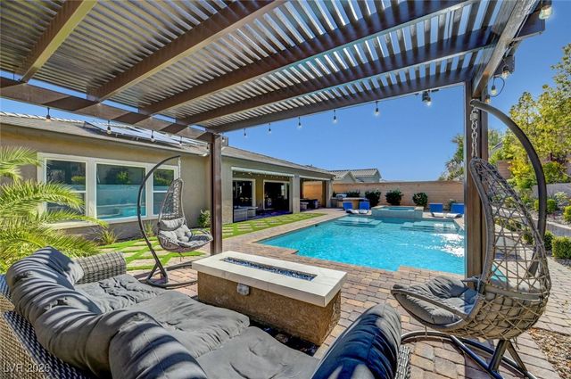 7521 Tucker William Street, Las Vegas, NV 89149