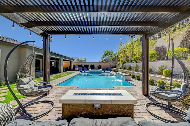 7521 Tucker William Street, Las Vegas, NV 89149