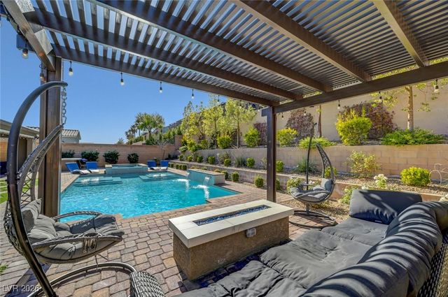 7521 Tucker William Street, Las Vegas, NV 89149