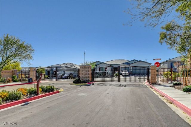 7521 Tucker William Street, Las Vegas, NV 89149