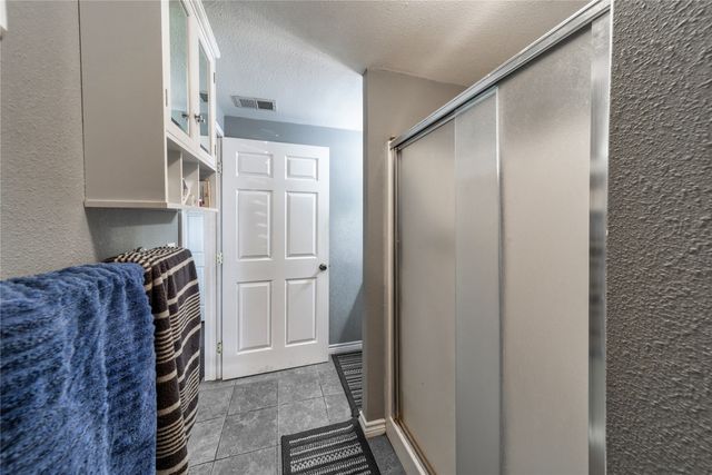 10 Carter Road, Van Alstyne, TX 75495