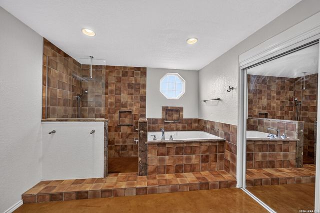 4044 W Fm 476, Poteet, TX 78065