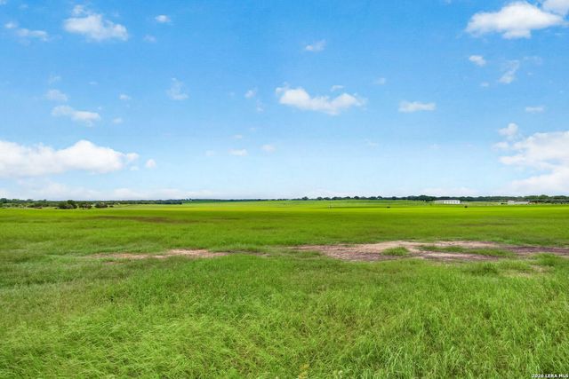 4044 W Fm 476, Poteet, TX 78065