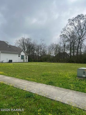 200 Fawn Crest Drive, Lafayette, LA 70508