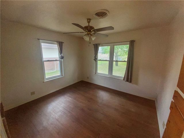 11107 Sunny Dr, Corpus Christi, TX 78410