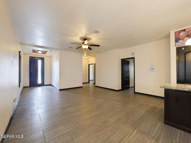 11629 GROTTO BAY Court, El Paso, TX 79936