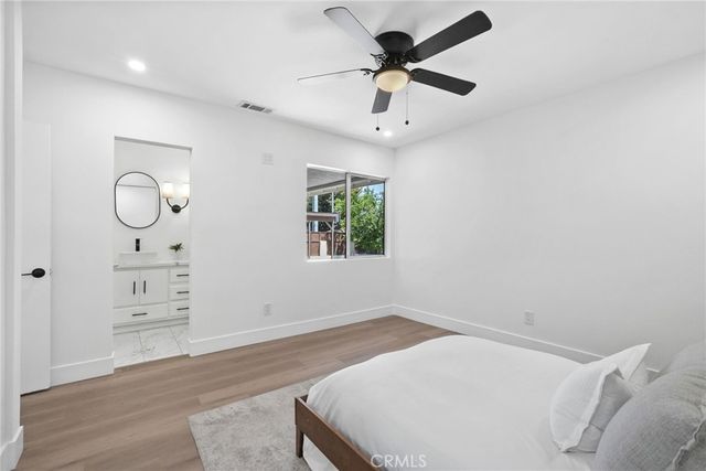 23701 Califa, Los Angeles, CA 91367