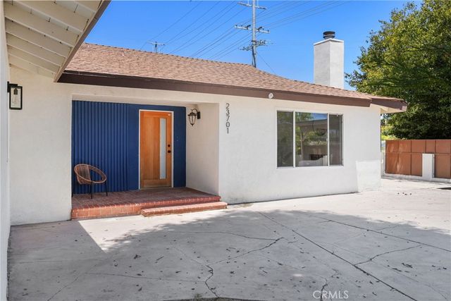 23701 Califa, Los Angeles, CA 91367