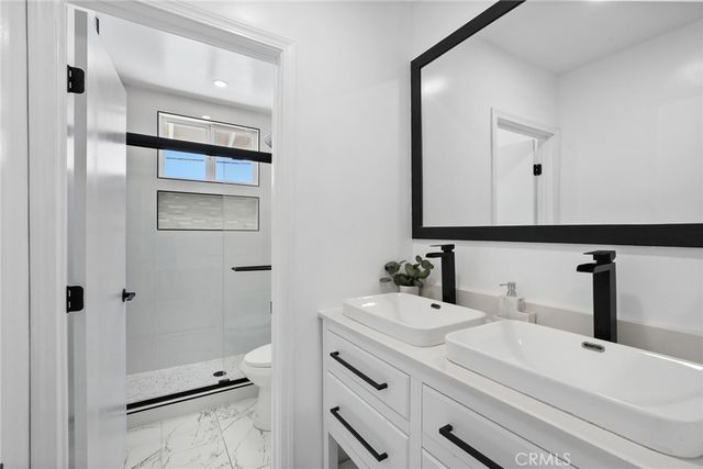 23701 Califa, Los Angeles, CA 91367