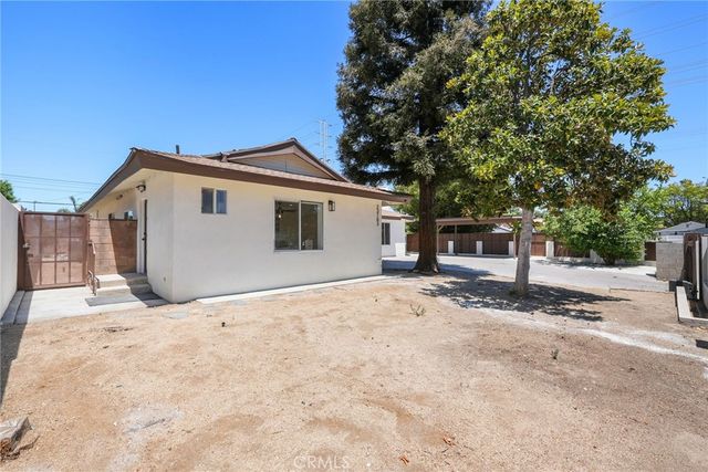 23701 Califa, Los Angeles, CA 91367