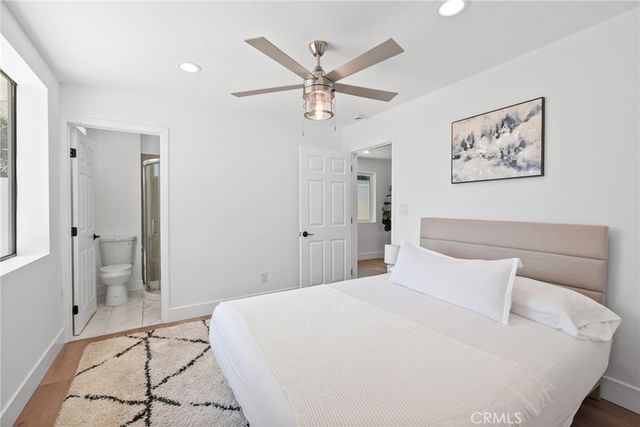 23701 Califa, Los Angeles, CA 91367