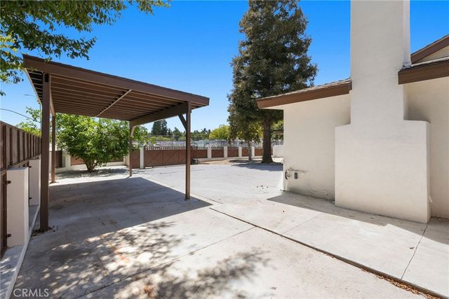 23701 Califa, Los Angeles, CA 91367