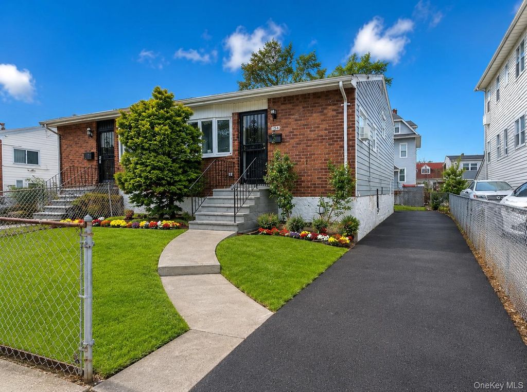 6931 Almeda Avenue, Arverne, NY 11692 — exterior
