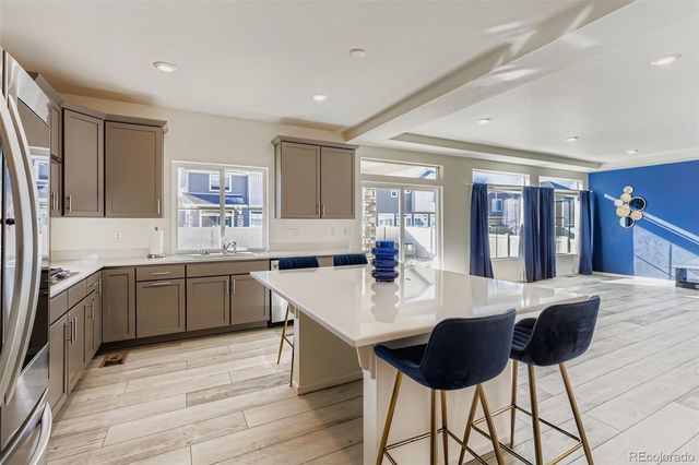 22238 E 45th Place, Aurora, CO 80019