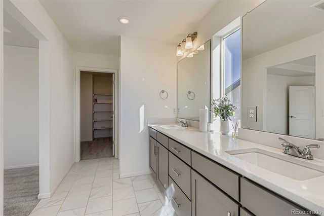 22238 E 45th Place, Aurora, CO 80019