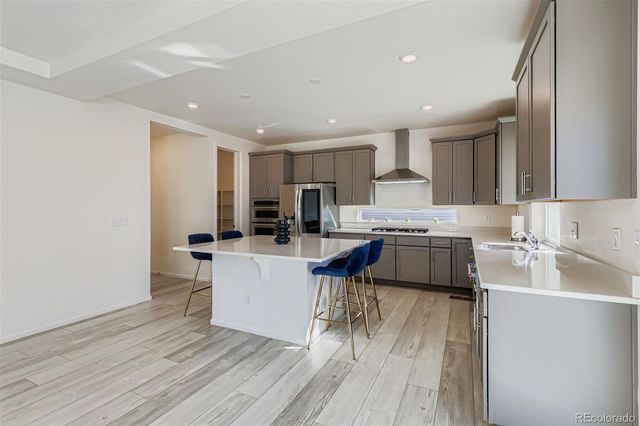 22238 E 45th Place, Aurora, CO 80019