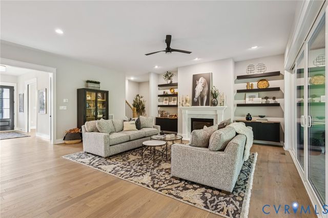15327 Buck Calhoun Blvd, Lanexa, VA 23089