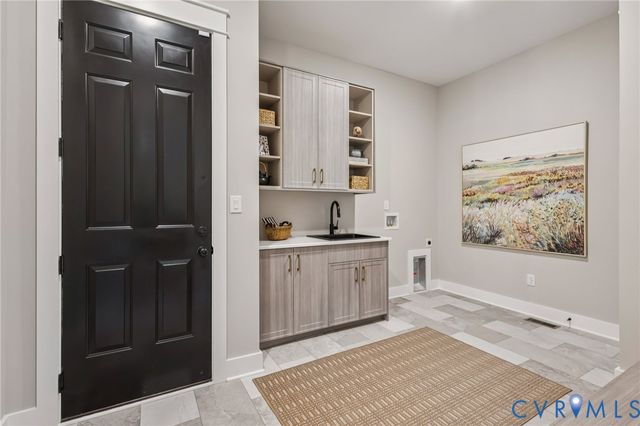 15327 Buck Calhoun Blvd, Lanexa, VA 23089