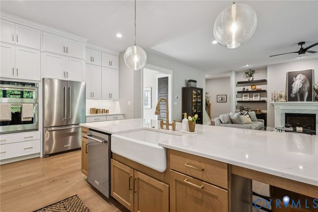 15327 Buck Calhoun Blvd, Lanexa, VA 23089