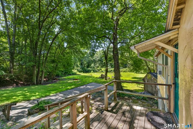 69 River Road, Clinton, CT 06413