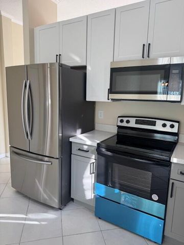 2509 SE Springtree Place, Stuart, FL 34997