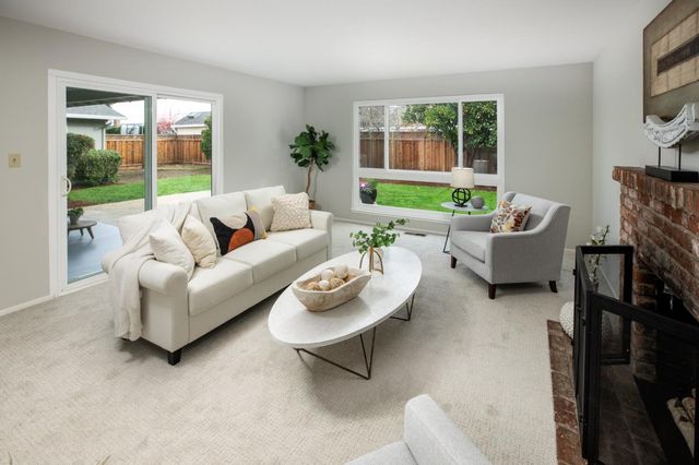 1933 Golden Way, Mountain View, CA 94040