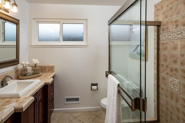 1933 Golden Way, Mountain View, CA 94040