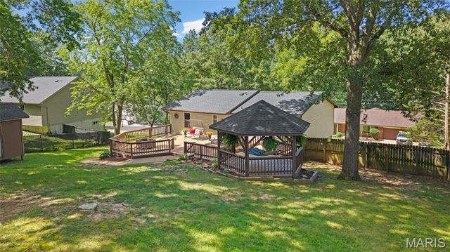 2834 Tommy Drive, Arnold, MO 63010