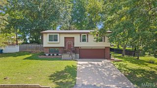 2834 Tommy Drive, Arnold, MO 63010