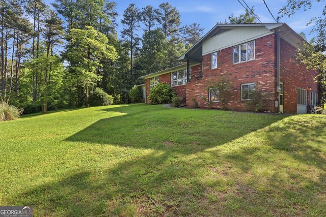 33 Cherokee Hills Lane, Toccoa, GA 30577