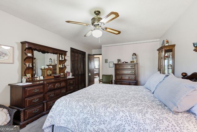 33 Cherokee Hills Lane, Toccoa, GA 30577