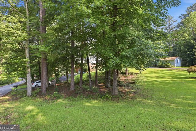 33 Cherokee Hills Lane, Toccoa, GA 30577