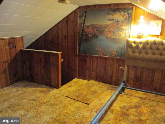 1043 WALNUT ST, Reading, PA 19601