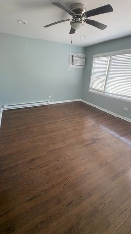 1021 S 16th Avenue 1, Maywood, IL 60153