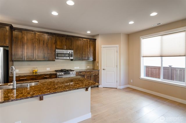 8419 Orcas Loop NE, Lacey, WA 98516