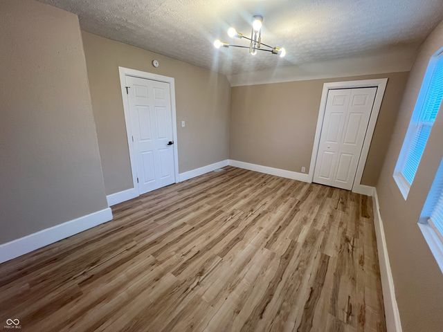 702 N Grant Avenue, Indianapolis, IN 46201