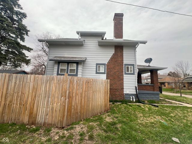 702 N Grant Avenue, Indianapolis, IN 46201