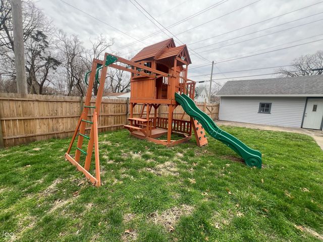 702 N Grant Avenue, Indianapolis, IN 46201