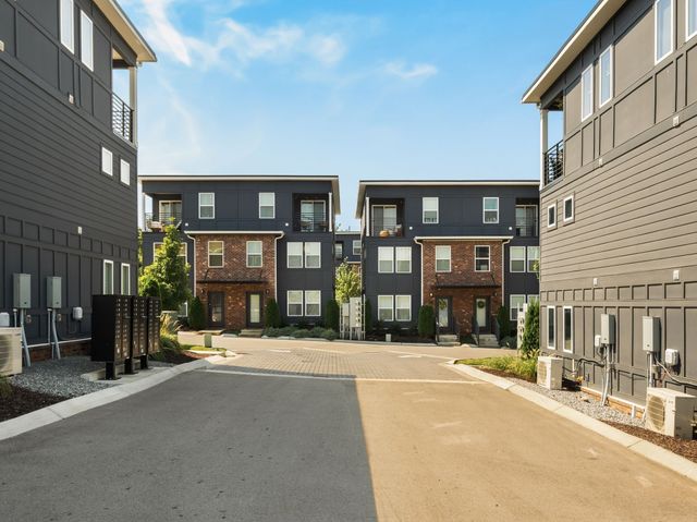 102 Duke St Apt 14, Nashville, TN 37207